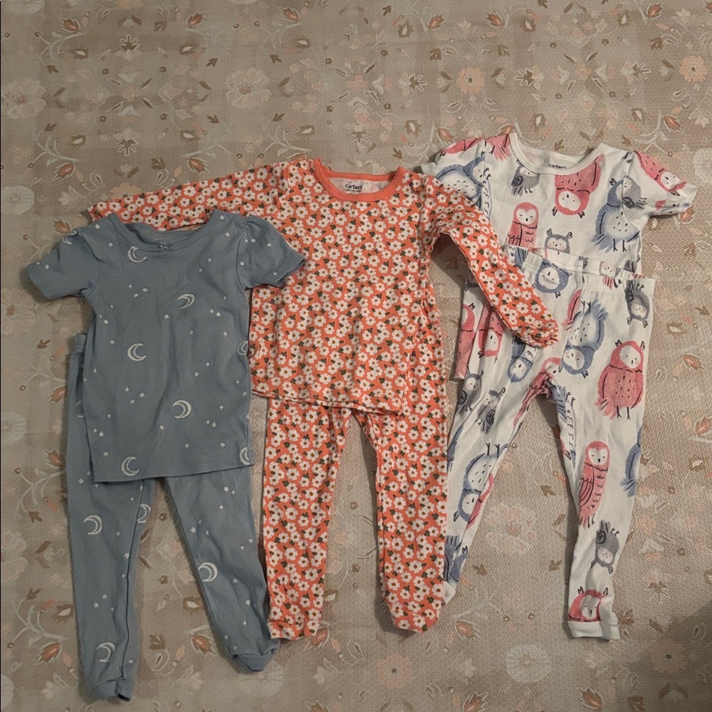 Carters pajama set Lot of 3 Size 18 months